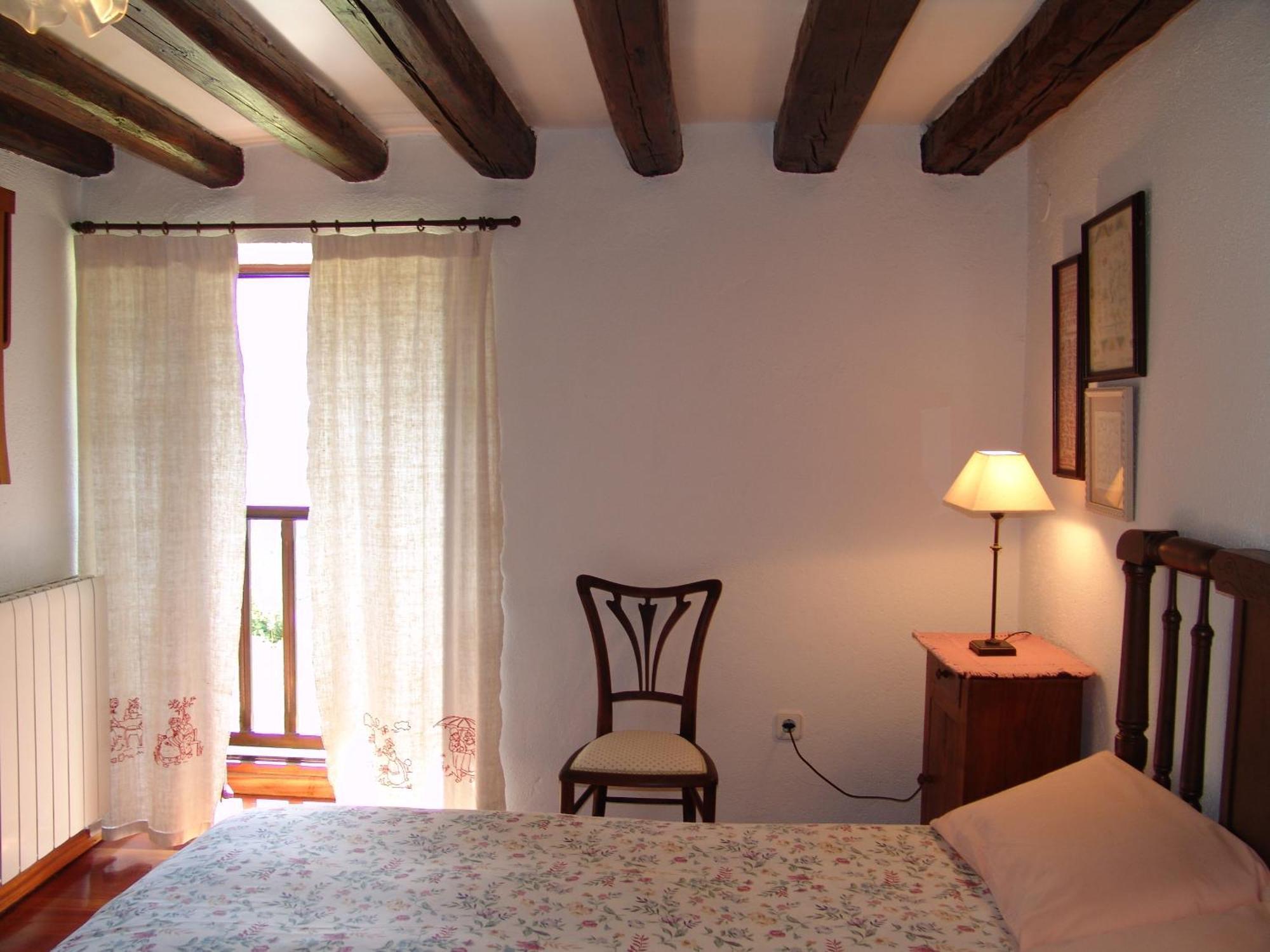 Casas De Zapatierno Guest House Espierba Стая снимка