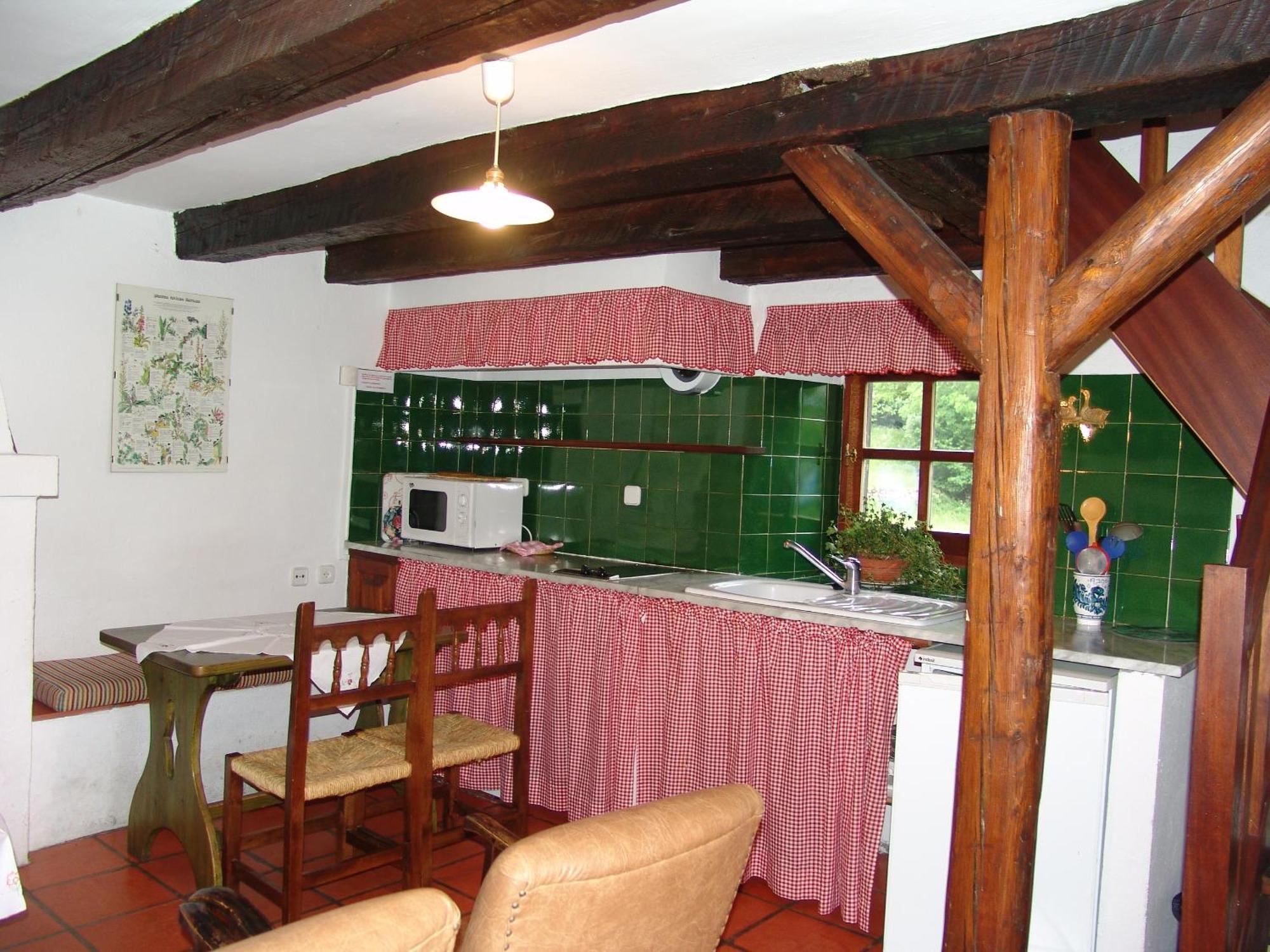 Casas De Zapatierno Guest House Espierba Стая снимка