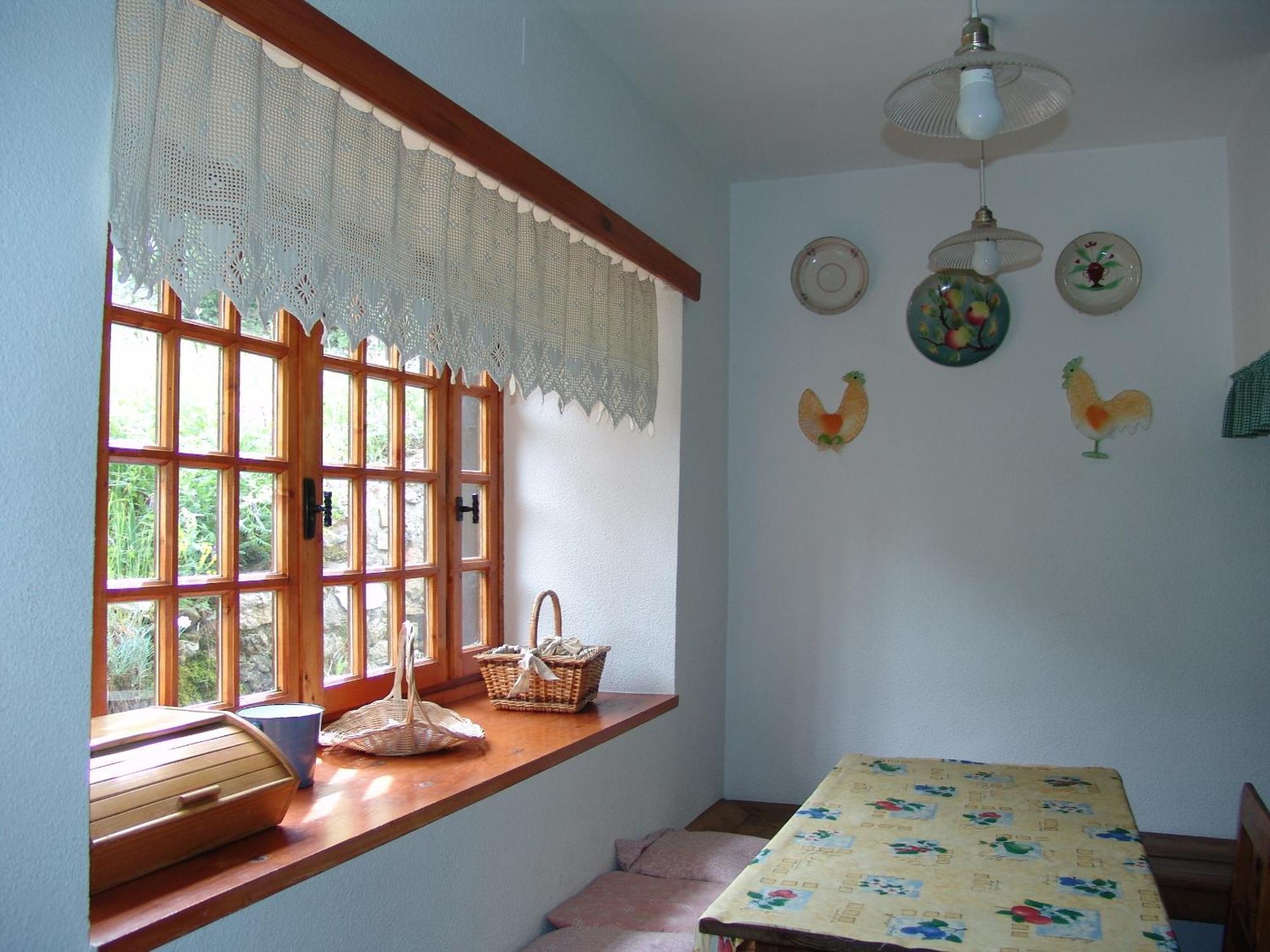 Casas De Zapatierno Guest House Espierba Стая снимка